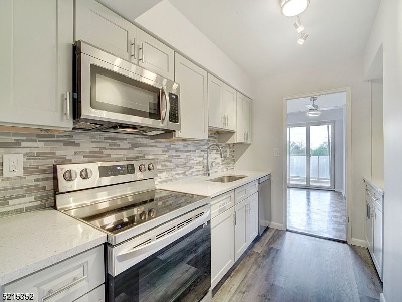 1st image of 377 S Harrison St APT 4A