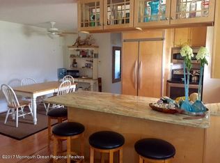 159 Wharfside Dr #7, Monmouth Beach, NJ 07750