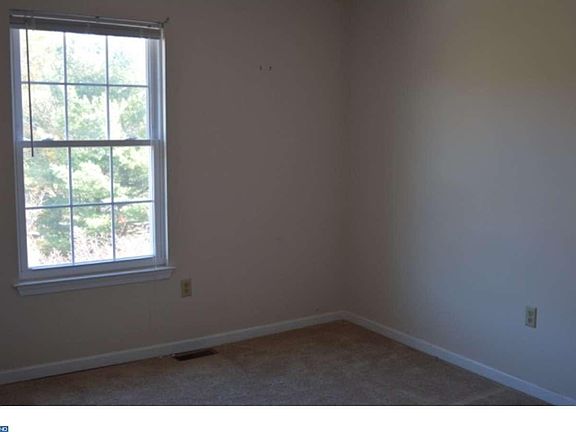 5th image of 1 Homer Ct
