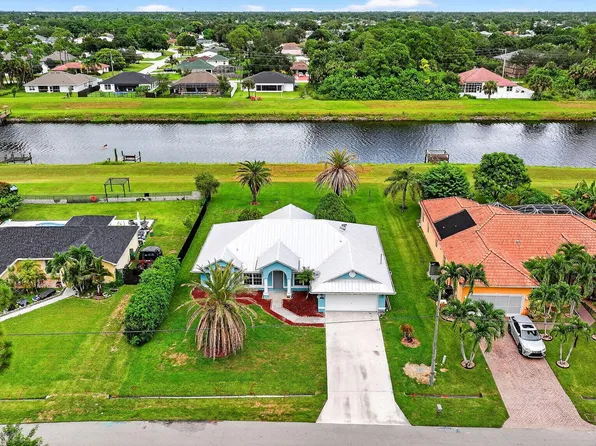 865 SW Abingdon Avenue, Port St Lucie, FL 34953