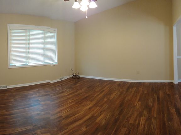 5th image of 1000 Royal Birkdale Dr #D