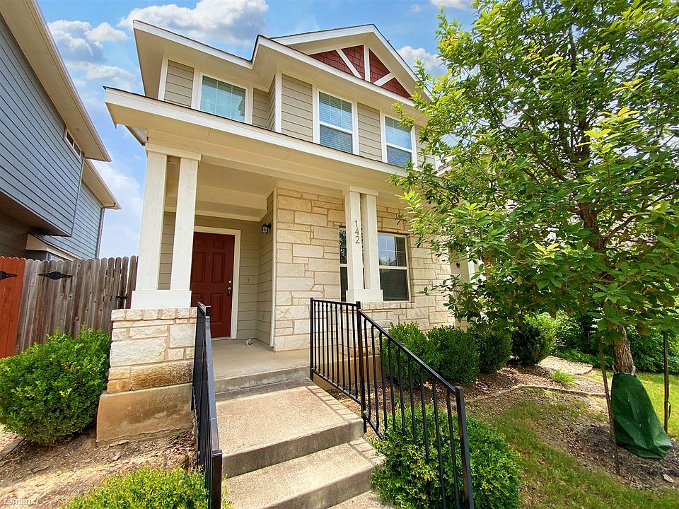 2nd image of 142 Gamble Oak Way