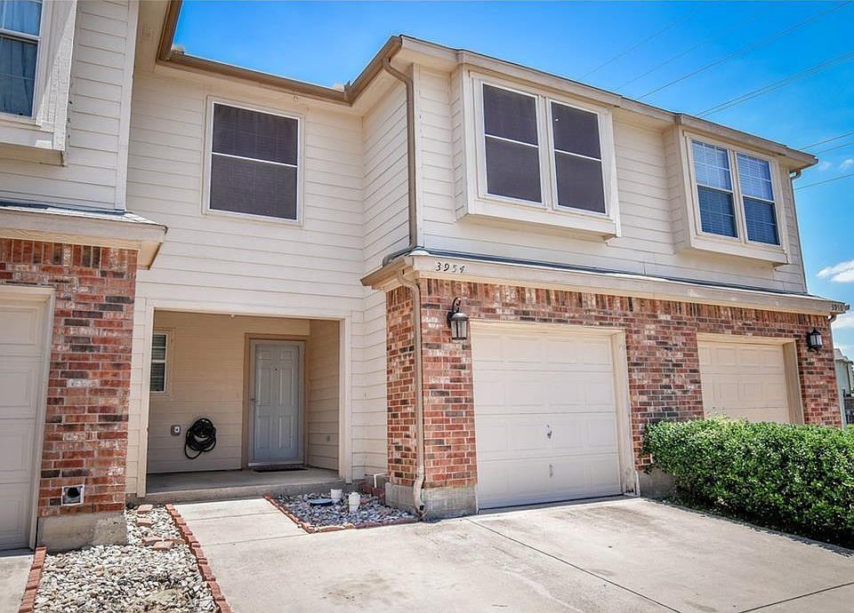 1st image of 3954 Fernando Dr