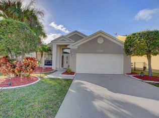 22532 Middletown Dr, Boca Raton, FL 33428