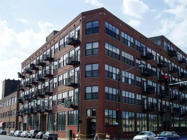 2310 S Canal St Unit 411, Chicago, IL 60616