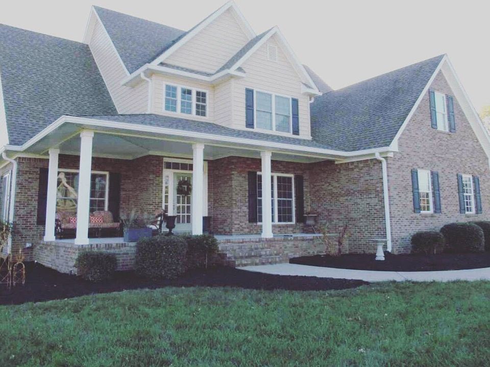 Beautiful front view 