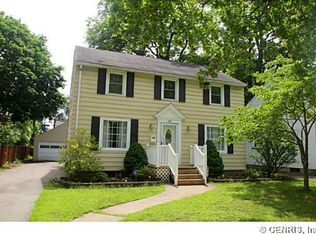 55 Burwell Rd, Rochester, NY 14617