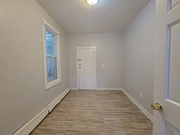4th image of 637 S Park St APT 2