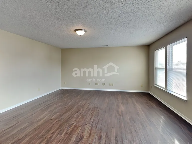 12422 Rose Haven Dr — Photo 12