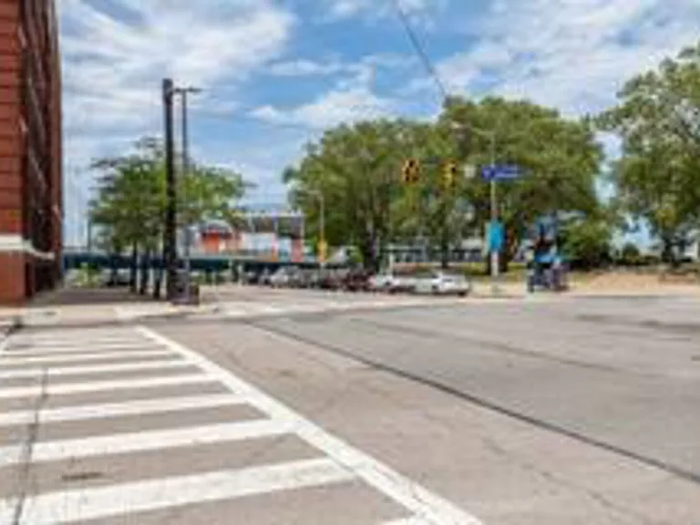 W Saint Clair Ave — Photo 19