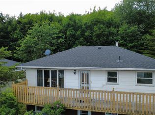 9 Coronation Street, Corner Brook, NL A2H4X8
