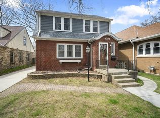 4237 N Morris Blvd, Shorewood, WI 53211