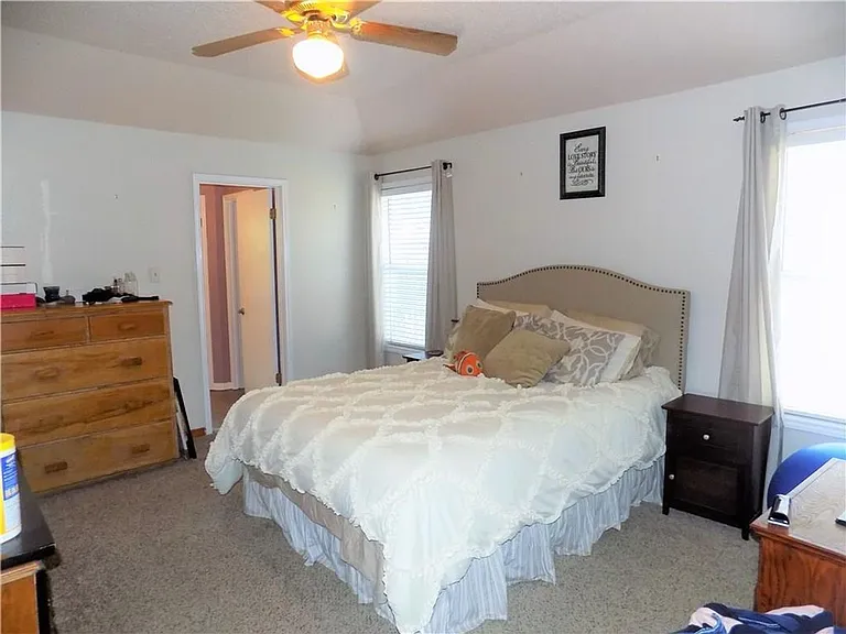 2306 Raintree Path — Photo 10