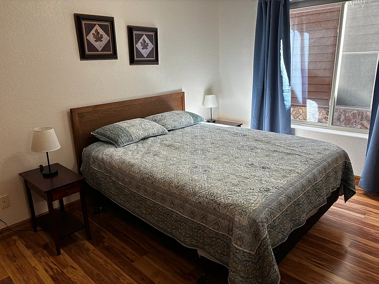 2nd bedroom