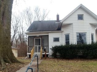 1206 Orange St, Muscatine, IA 52761