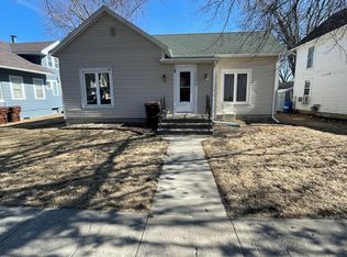 113 Maxwell St, Maxwell, IA 50161