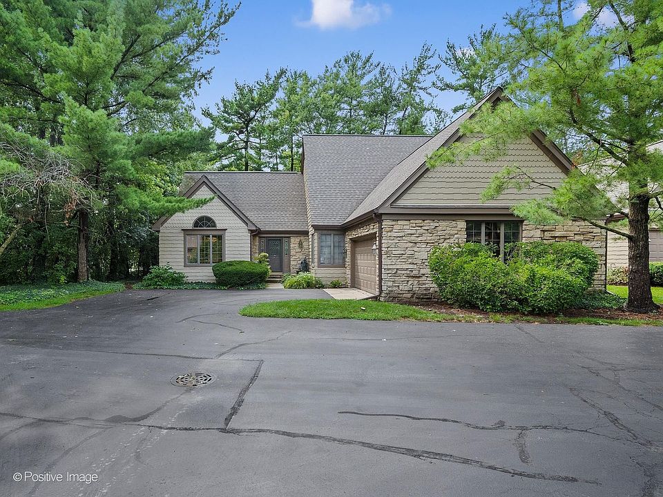 1st image of 1084 Larkspur Ln #1084
