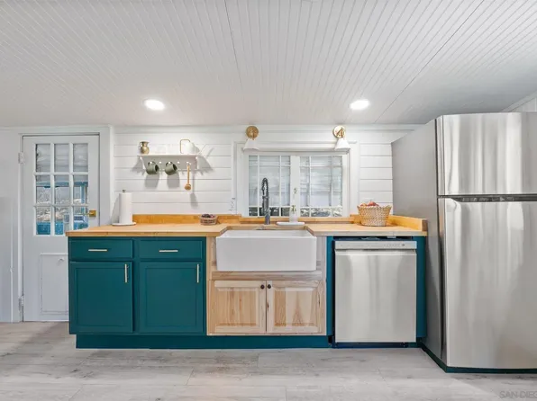1881 Whispering Pines Dr, Julian, CA 92036