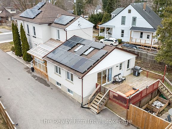 4th image of 751 Rathbourne Ave