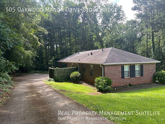 2nd image of 505 Oakwood Manor Dr