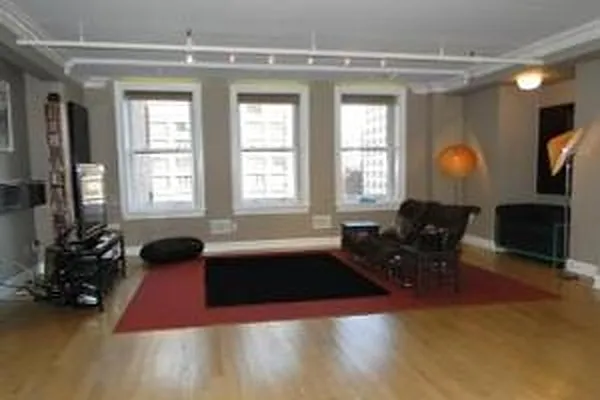 Rented by Corcoran | media 51