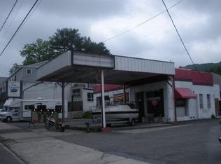 1953 W Market St, Pottsville, PA 17901