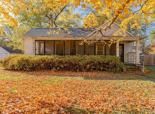 209 N Minier Ave, Minier, IL