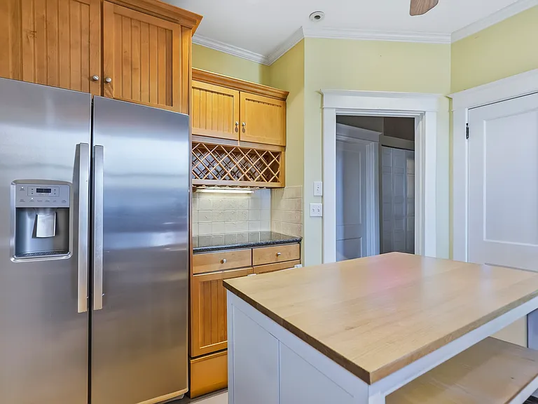 7106 Forsyth Blvd — Photo 7