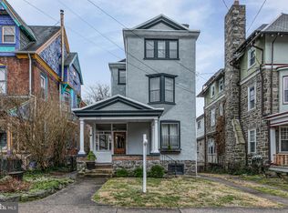 118 Rochelle Ave, Philadelphia, PA 19128