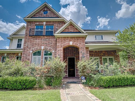 3rd image of 12467 Barryknoll Ln