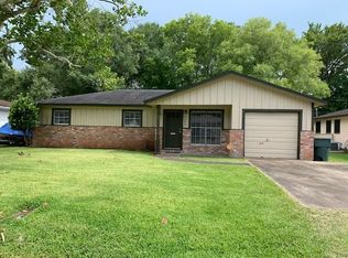 9355 Shepherd Dr, Beaumont, TX 77707