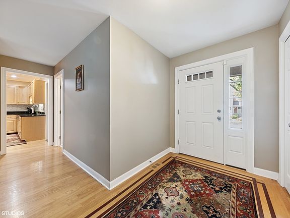 2nd image of 1483 Shire Cir