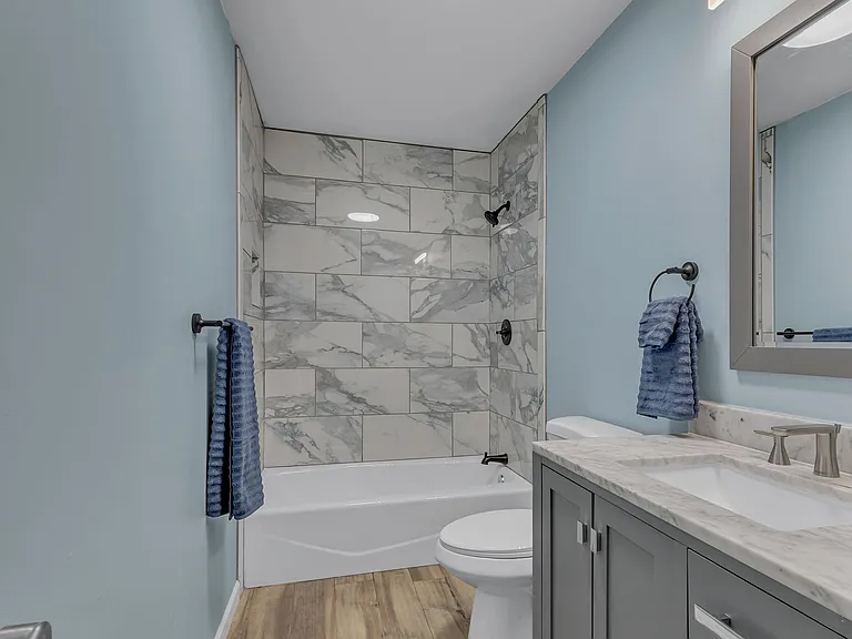 1406 Container Way — Photo 17