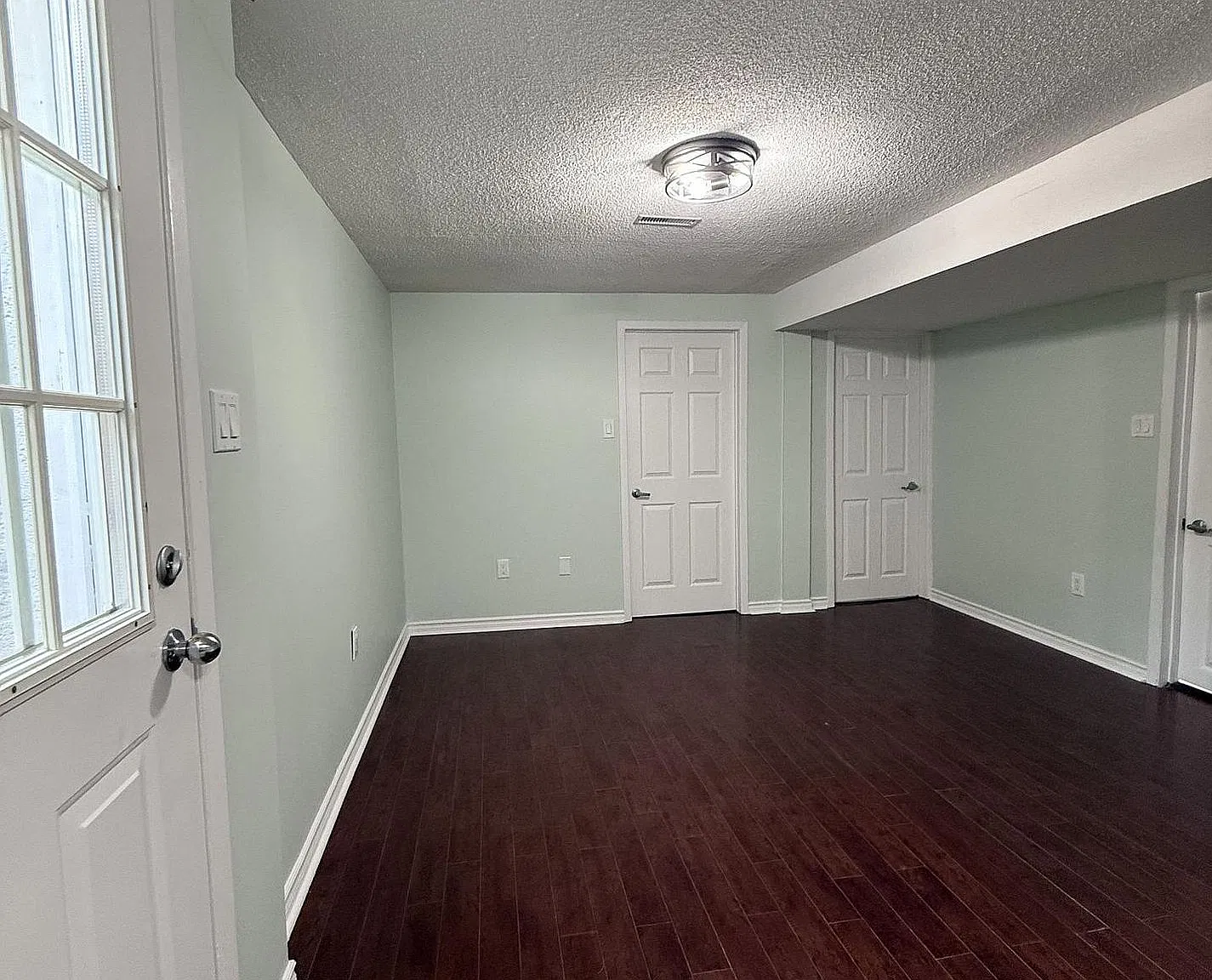 2 bed, $1,700 — Photo 3