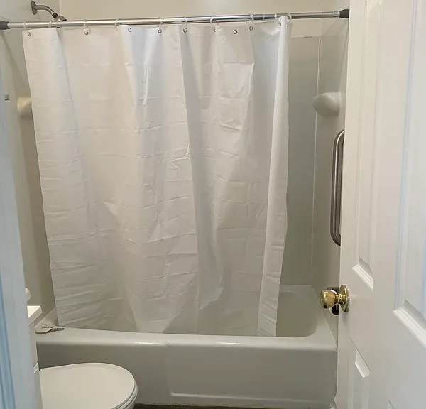 613 College Dr #C — Photo 8