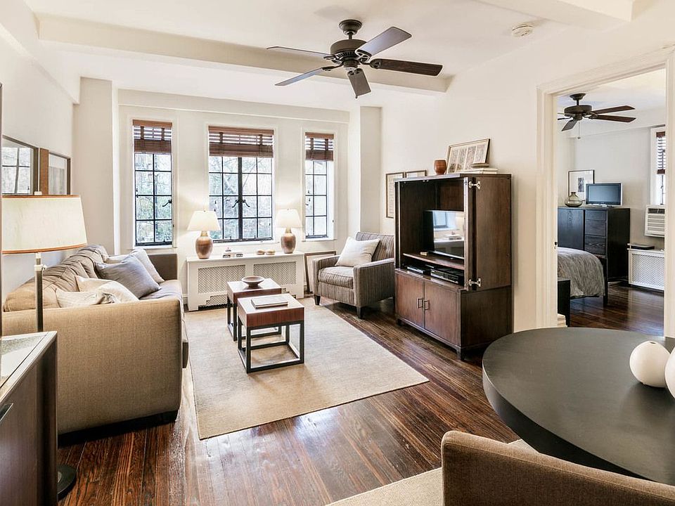 1st image of 25 Tudor City Pl APT 211