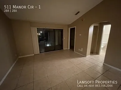 511 Manor Cir #1 — Photo 6