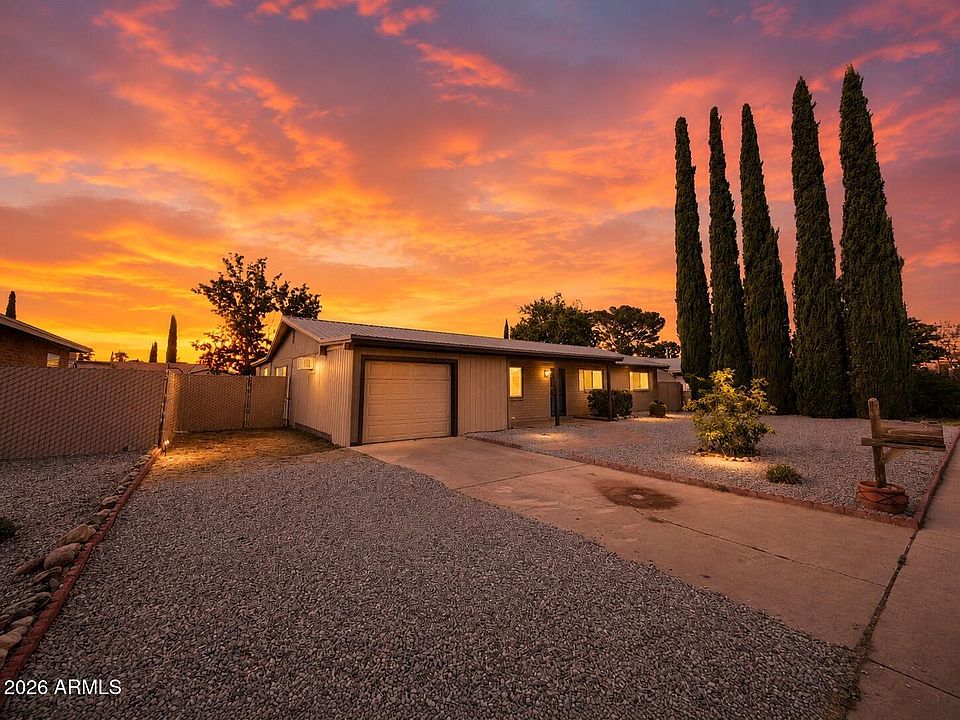 1st image of 565 RAYMOND Drive