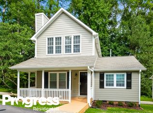 320 Wax Myrtle Ct, Cary, NC 27513