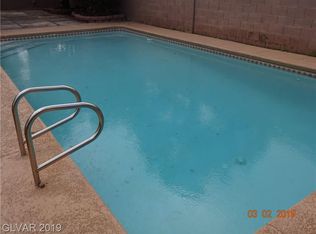 1700 Starbuck Dr, Las Vegas, NV 89108