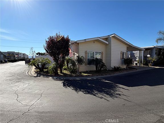 2nd image of 2139 E 4th St Spc 242