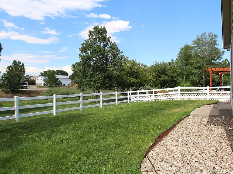 762 Kaitlyn Cir — Photo 24