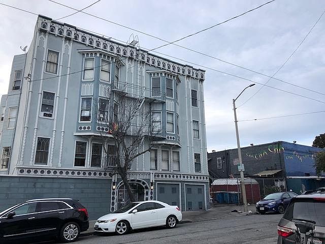 1st image of 625 Shrader St APT 2