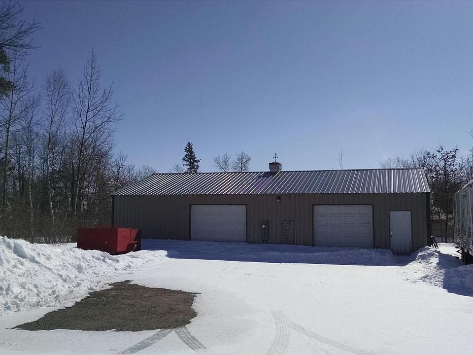 2nd image of 6299 Sandy Dr NE