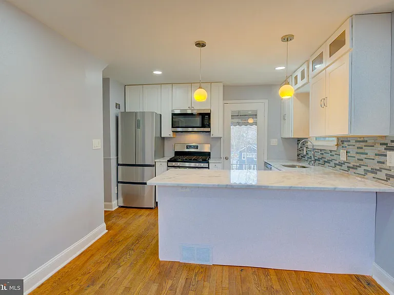 6916 New Hampshire Ave — Photo 12
