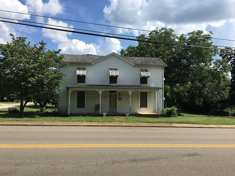1st image of 407 W 2nd St