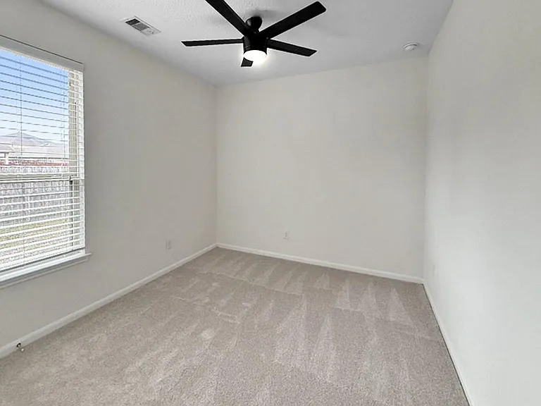 6503 Bayliss Valley Ln — Photo 8