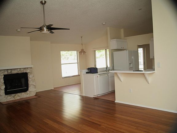 5th image of 5551 Wilde Oak Way