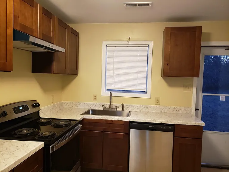 1317 Hatchie St — Photo 11