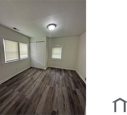 4th image of 3729 Pine Ave SW